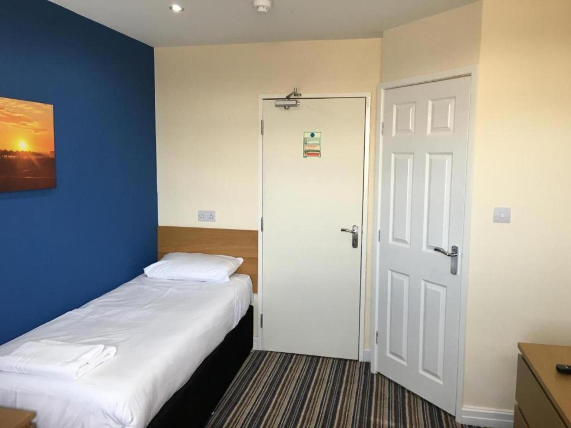 Oyo Wave Crest Hotel Blackpool Luaran gambar