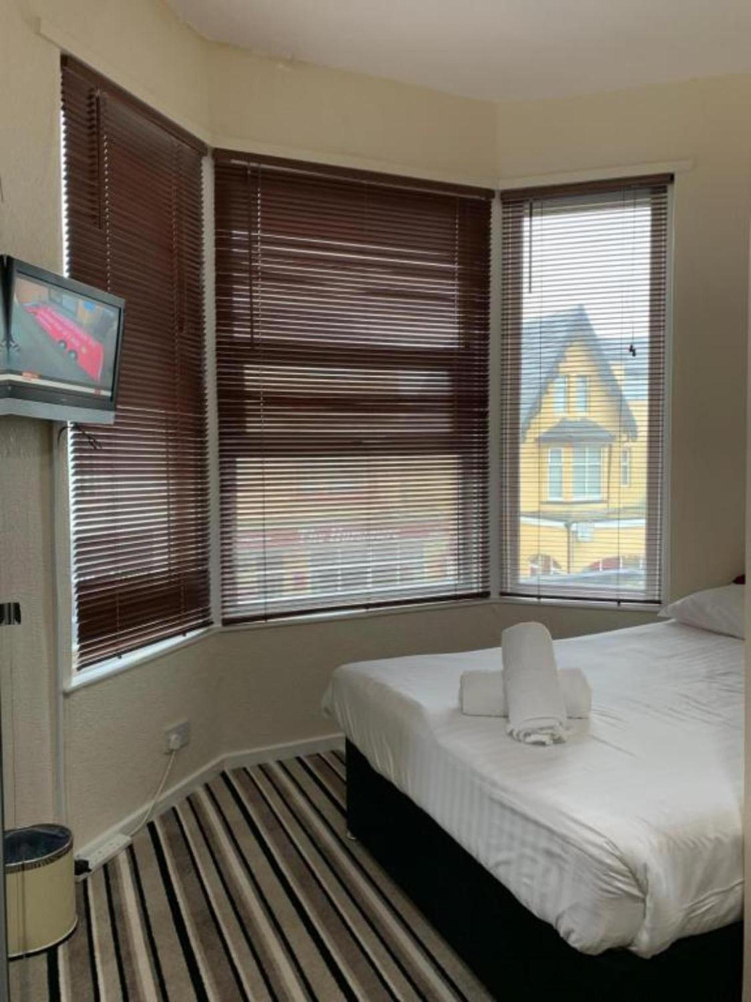 Oyo Wave Crest Hotel Blackpool Luaran gambar