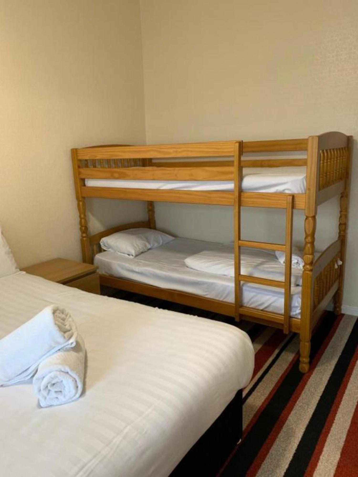 Oyo Wave Crest Hotel Blackpool Luaran gambar