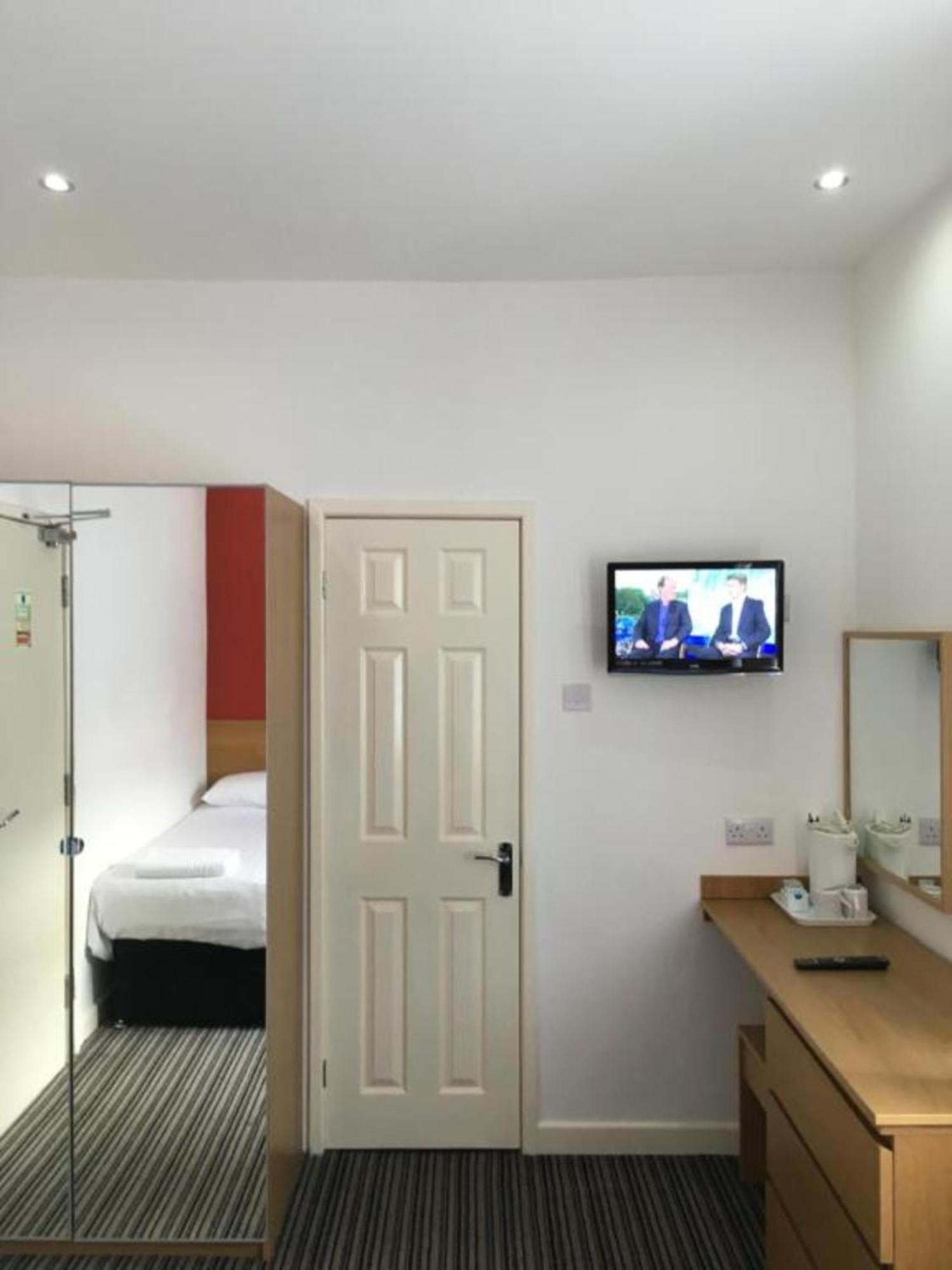 Oyo Wave Crest Hotel Blackpool Luaran gambar