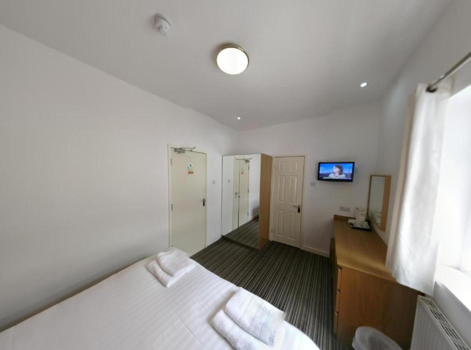 Oyo Wave Crest Hotel Blackpool Luaran gambar